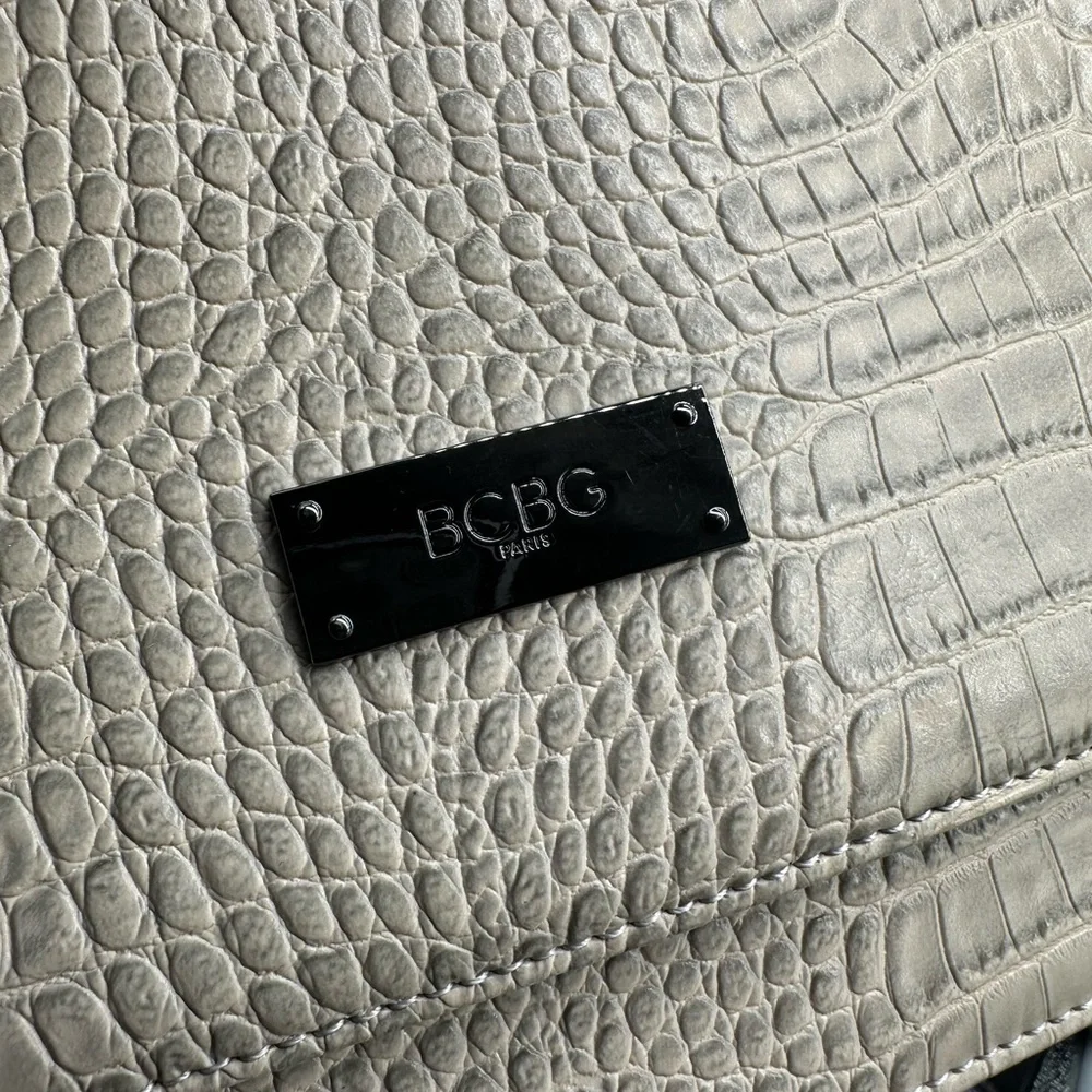 BCBG | Croc Embossed Crossbody Bag NWOT